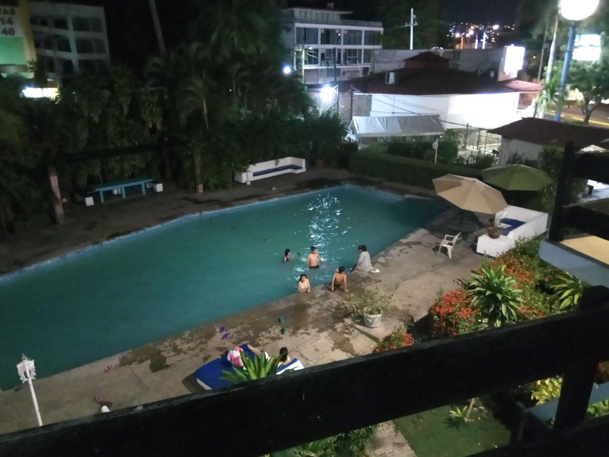 Hotel La Jolla Acapulco Exterior foto